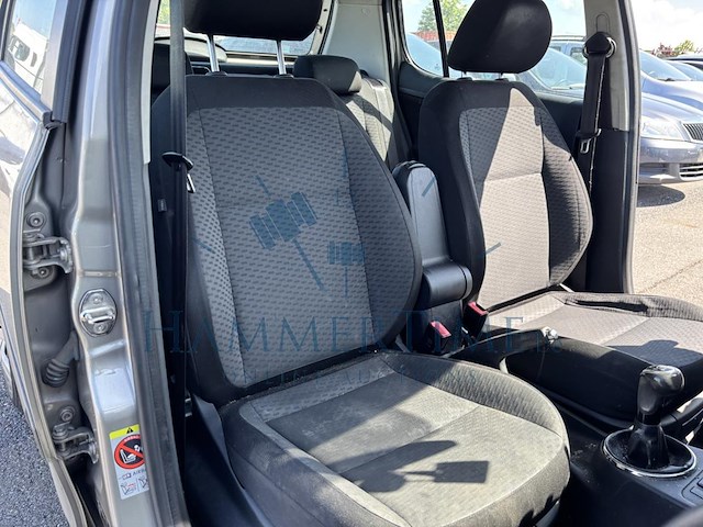 Skoda fabia 1.2i ambiente, 2011 - afbeelding 17 van  42