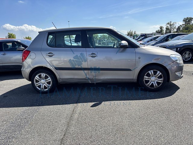 Skoda fabia 1.2i ambiente, 2011 - afbeelding 34 van  42