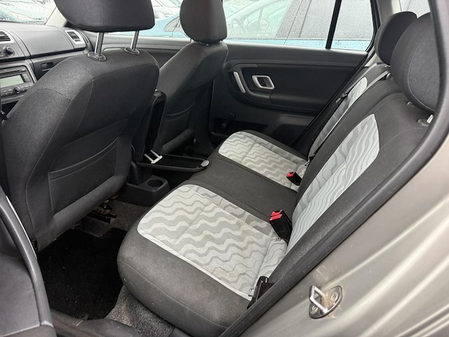 Skoda fabia combi 1.4 tdi music, 2009 - afbeelding 5 van  27