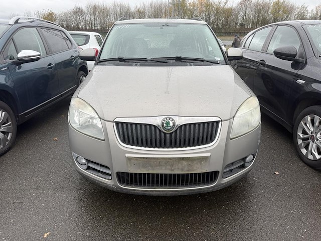 Skoda fabia combi 1.4 tdi music, 2009 - afbeelding 12 van  27