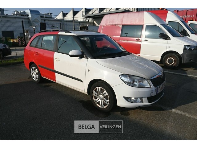 Skoda fabia personenwagen - afbeelding 1 van  23