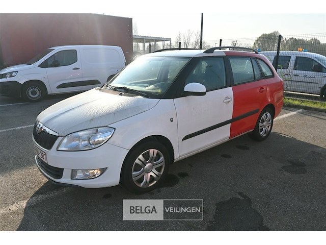 Skoda fabia personenwagen - afbeelding 14 van  23