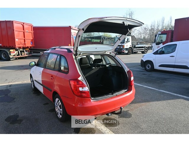 Skoda fabia personenwagen - afbeelding 17 van  23