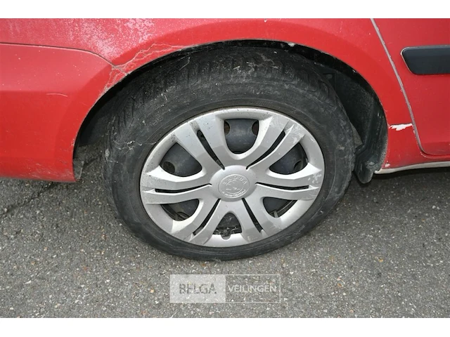 Skoda fabia stationwagen - afbeelding 16 van  24