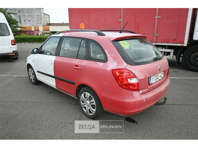 Skoda fabia stationwagen - afbeelding 18 van  24