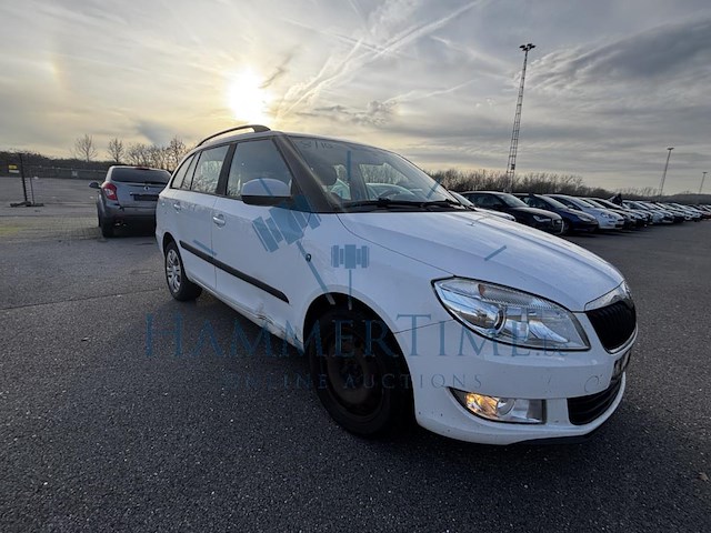 Skoda fabia sw 1.2 cr tdi ambiente dpf, 2010 - afbeelding 23 van  32