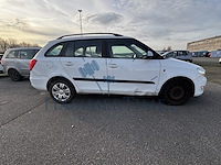 Skoda fabia sw 1.2 cr tdi ambiente dpf, 2010 - afbeelding 27 van  32