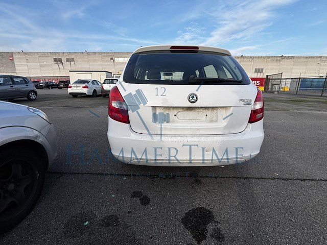 Skoda fabia sw 1.2 cr tdi ambiente dpf, 2010 - afbeelding 29 van  32