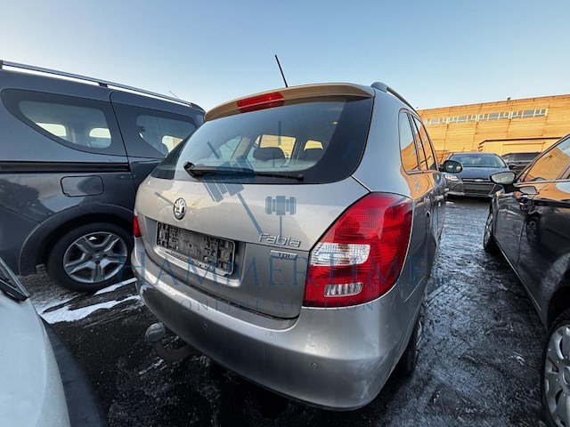 Skoda fabia sw 1.2 cr tdi ambiente dpf, 2011 - afbeelding 27 van  32