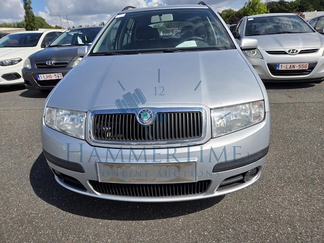 Skoda fabia sw 1.2i 12v ambiente, 2008 - afbeelding 12 van  48