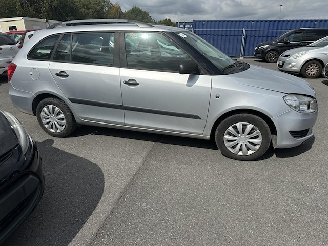 Skoda fabia sw 1.2i classic,2010 - afbeelding 29 van  34