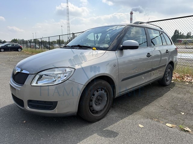 Skoda fabia sw 1.4i classic, 2009 - afbeelding 1 van  8