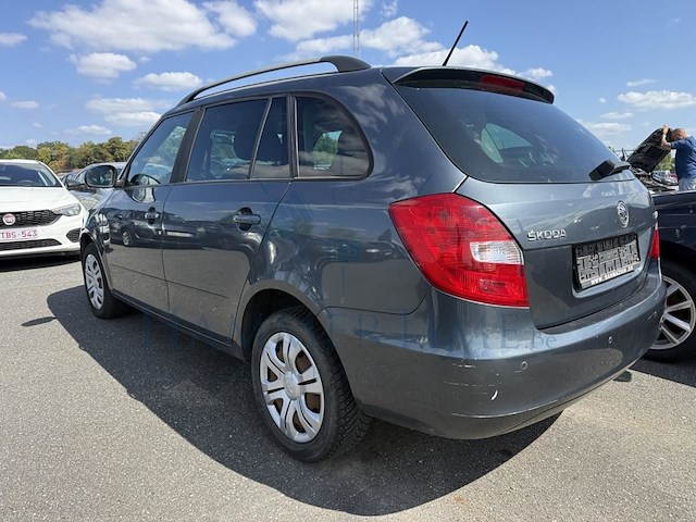 Skoda fabia sw 1.6 cr tdi ambition dpf, 2015 - afbeelding 29 van  32