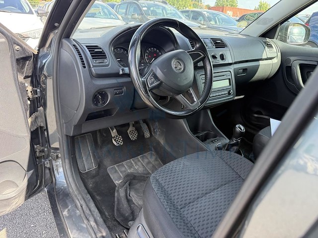 Skoda fabia sw 1.6 cr tdi ambition dpf, 2015 - afbeelding 31 van  32