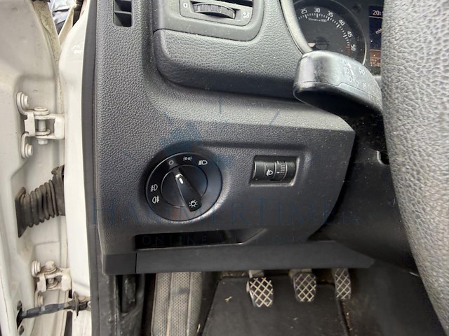 Skoda fabia sw1.6 cr tdi elegance dpf, 2012 - afbeelding 11 van  34