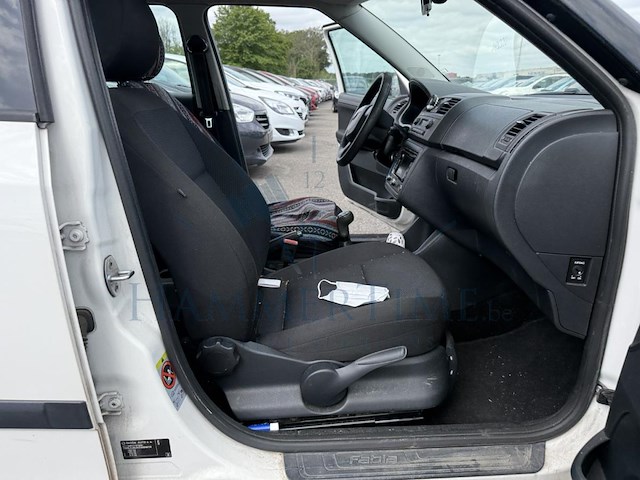 Skoda fabia sw1.6 cr tdi elegance dpf, 2012 - afbeelding 21 van  34