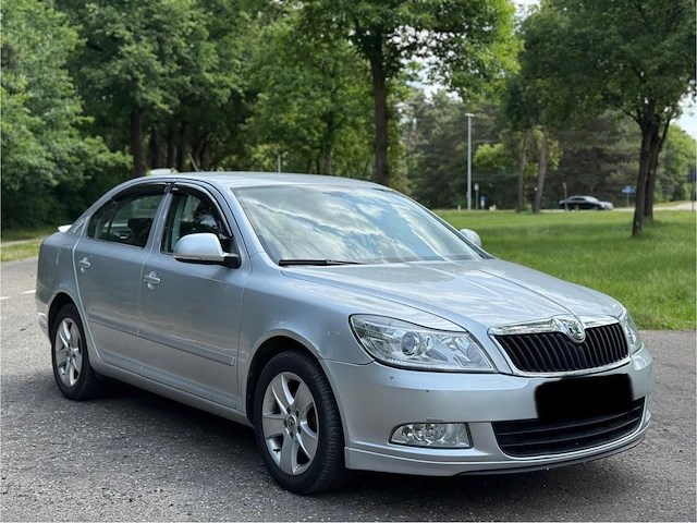 Skoda octav octavia, 2012 - afbeelding 18 van  24