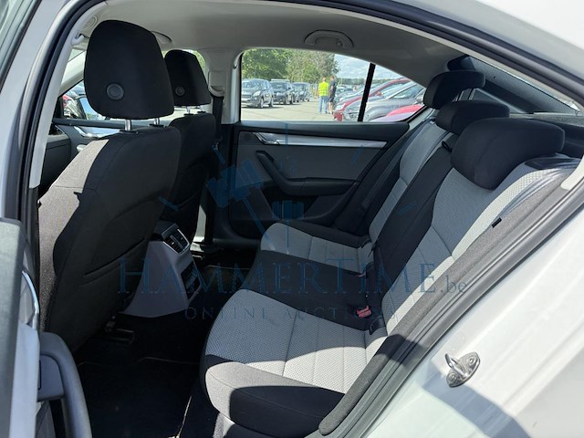 Skoda octavia 1.2 tsi ambition, 2014 - afbeelding 10 van  29