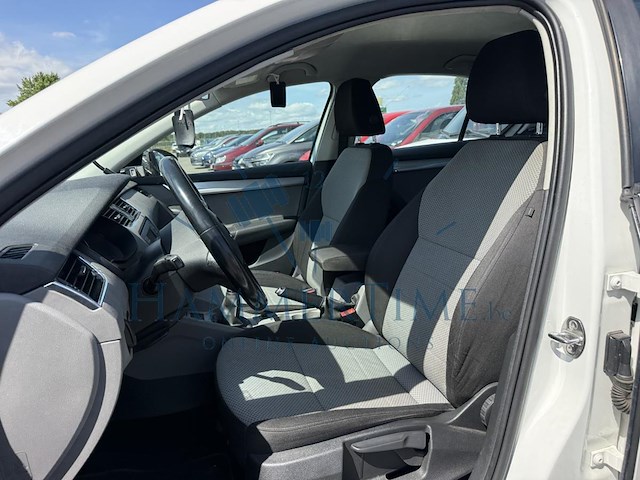 Skoda octavia 1.2 tsi ambition, 2014 - afbeelding 29 van  29