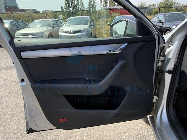Skoda octavia 1.2 tsi ambition, 2015 - afbeelding 8 van  44