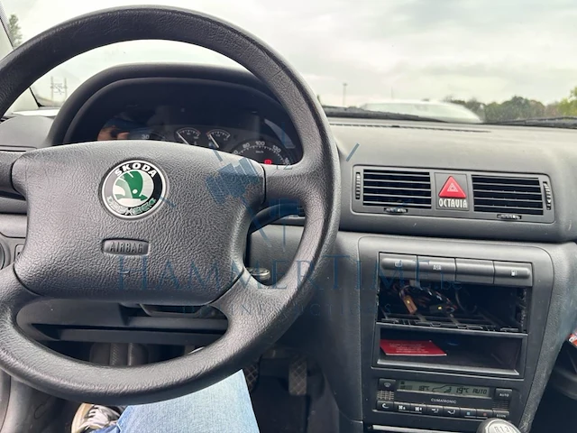 Skoda octavia 1.4i 16v tradition, 2004 - afbeelding 7 van  37