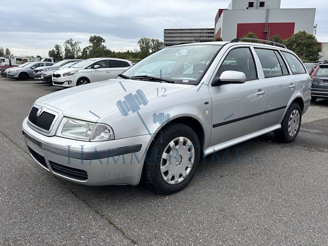 Skoda octavia 1.4i 16v tradition, 2004 - afbeelding 1 van  37