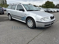 Skoda octavia 1.4i 16v tradition, 2004 - afbeelding 23 van  37