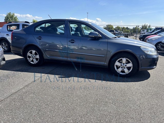 Skoda octavia 1.6 cr tdi greenline ambition dpf, 2011 - afbeelding 27 van  32