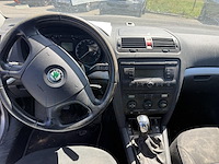 Skoda octavia 1.9 tdi ambiente, 2008 - afbeelding 11 van  11