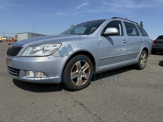 Skoda octavia 1.9 tdi tradition, 2010 - afbeelding 1 van  33