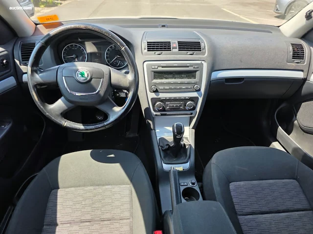 Skoda octavia 2011 - afbeelding 5 van  32