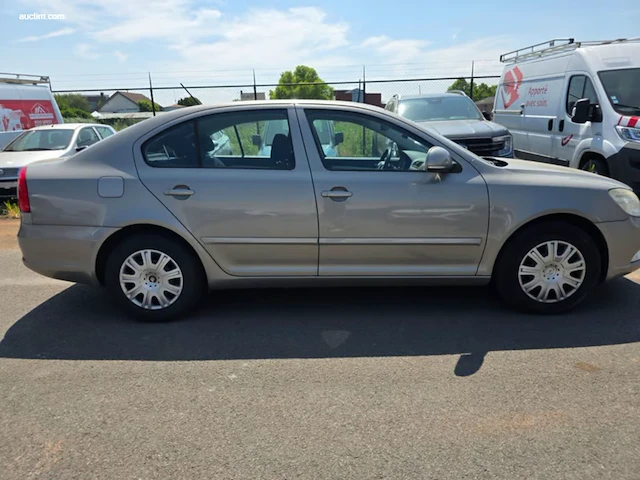 Skoda octavia 2011 - afbeelding 27 van  32