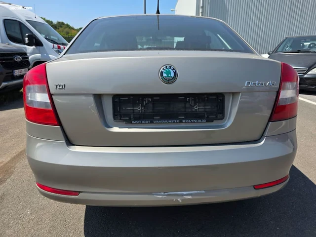 Skoda octavia 2011 - afbeelding 29 van  32