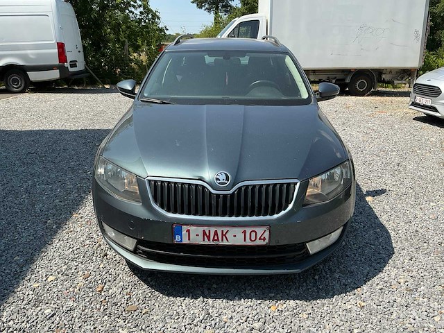 Skoda octavia personenauto - afbeelding 7 van  12