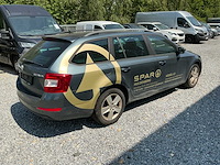 Skoda octavia personenauto - afbeelding 9 van  12