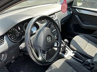 Skoda octavia personenauto - afbeelding 2 van  2