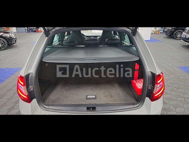 Skoda octavia rs * automatisch * volledige opties * 2.0 tdi - 184 pk - afbeelding 2 van  31