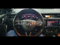Skoda octavia rs * automatisch * volledige opties * 2.0 tdi - 184 pk - afbeelding 15 van  31