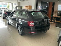 Skoda octavia stationwagen - afbeelding 6 van  9