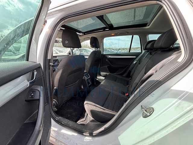 Skoda octavia sw 1 6 cr tdi ambition, 2017 - afbeelding 16 van  34