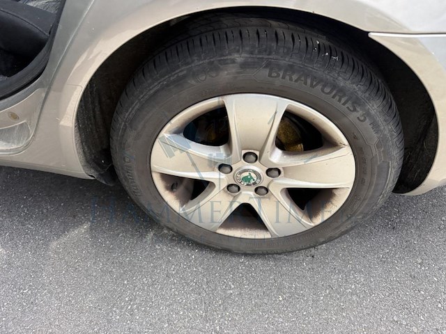 Skoda octavia sw 1 6 cr tdi ambition dpf, 2013 - afbeelding 15 van  32