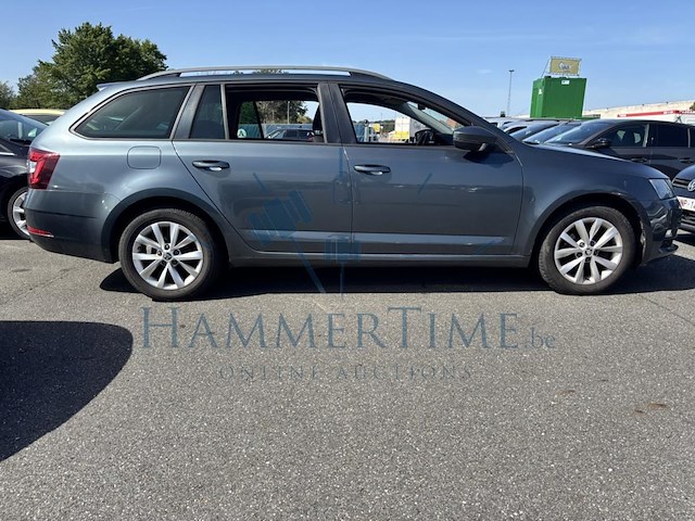 Skoda octavia sw, 2019 - afbeelding 28 van  33
