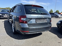 Skoda octavia sw, 2019 - afbeelding 31 van  33