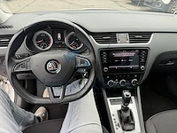Skoda octavia sw cng 1.5 tgi g-tec ambition dsg 130 at, 2021 - afbeelding 4 van  32