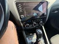 Skoda octavia sw rs 2.0 cr tdi dsg 184 at, 2018 - afbeelding 5 van  27