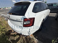 Skoda octavia sw rs 2.0 cr tdi dsg 184 at, 2018 - afbeelding 22 van  27
