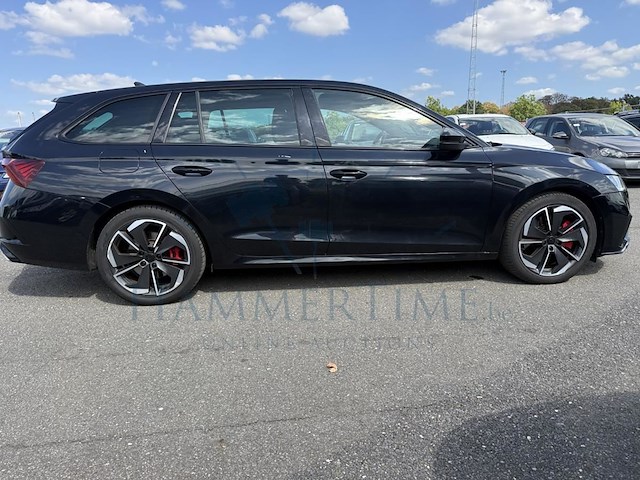 Skoda octavia sw rs 2.0 tfsi rs dsg 245 at, 2020 - afbeelding 29 van  33