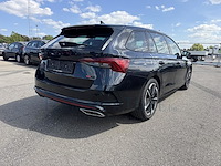 Skoda octavia sw rs 2.0 tfsi rs dsg 245 at, 2020 - afbeelding 30 van  33