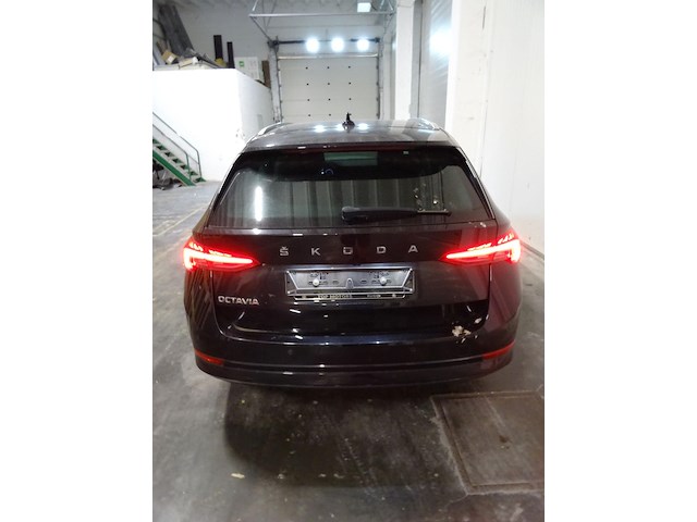 Skoda octavia - afbeelding 11 van  17