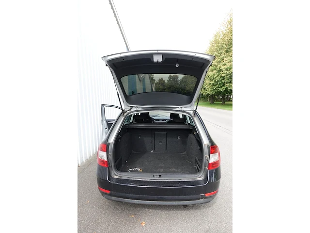 Skoda octavia - afbeelding 9 van  22